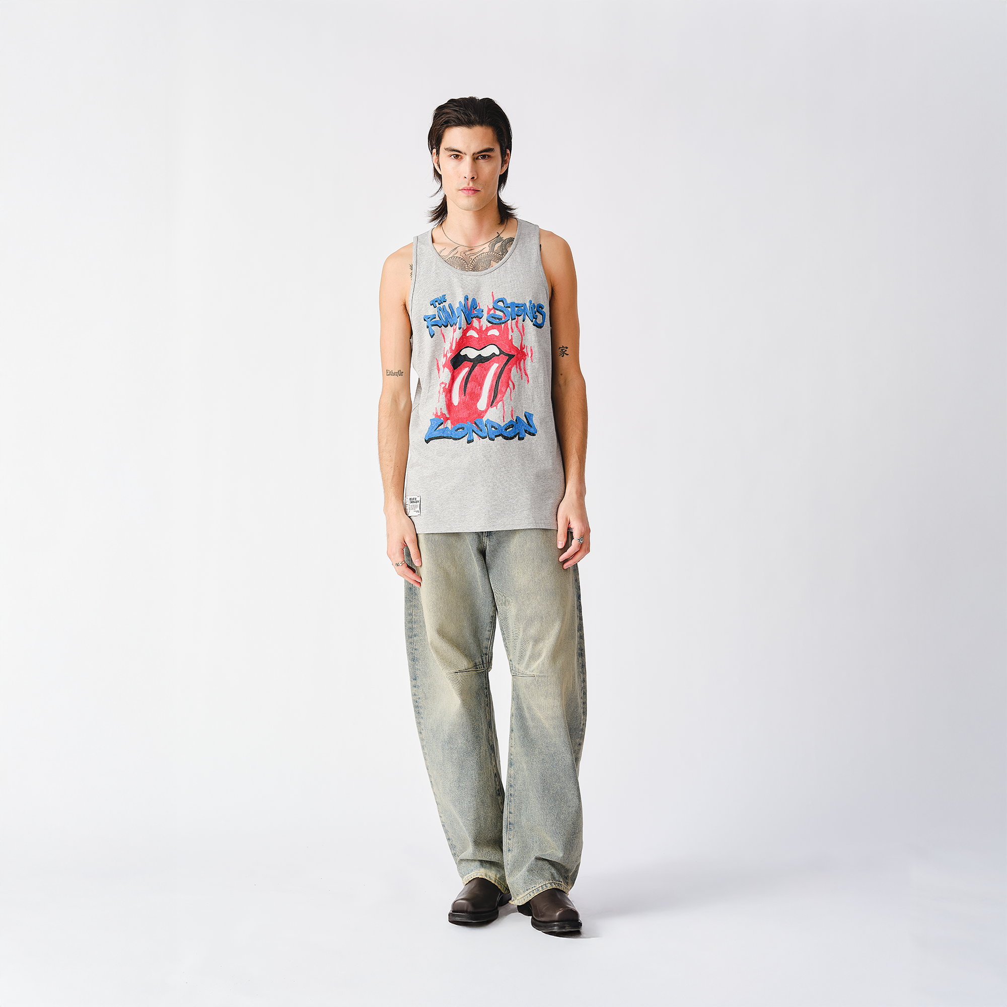 RS No. 9 - The Rolling Stones London Fire Tongue Grey Vest