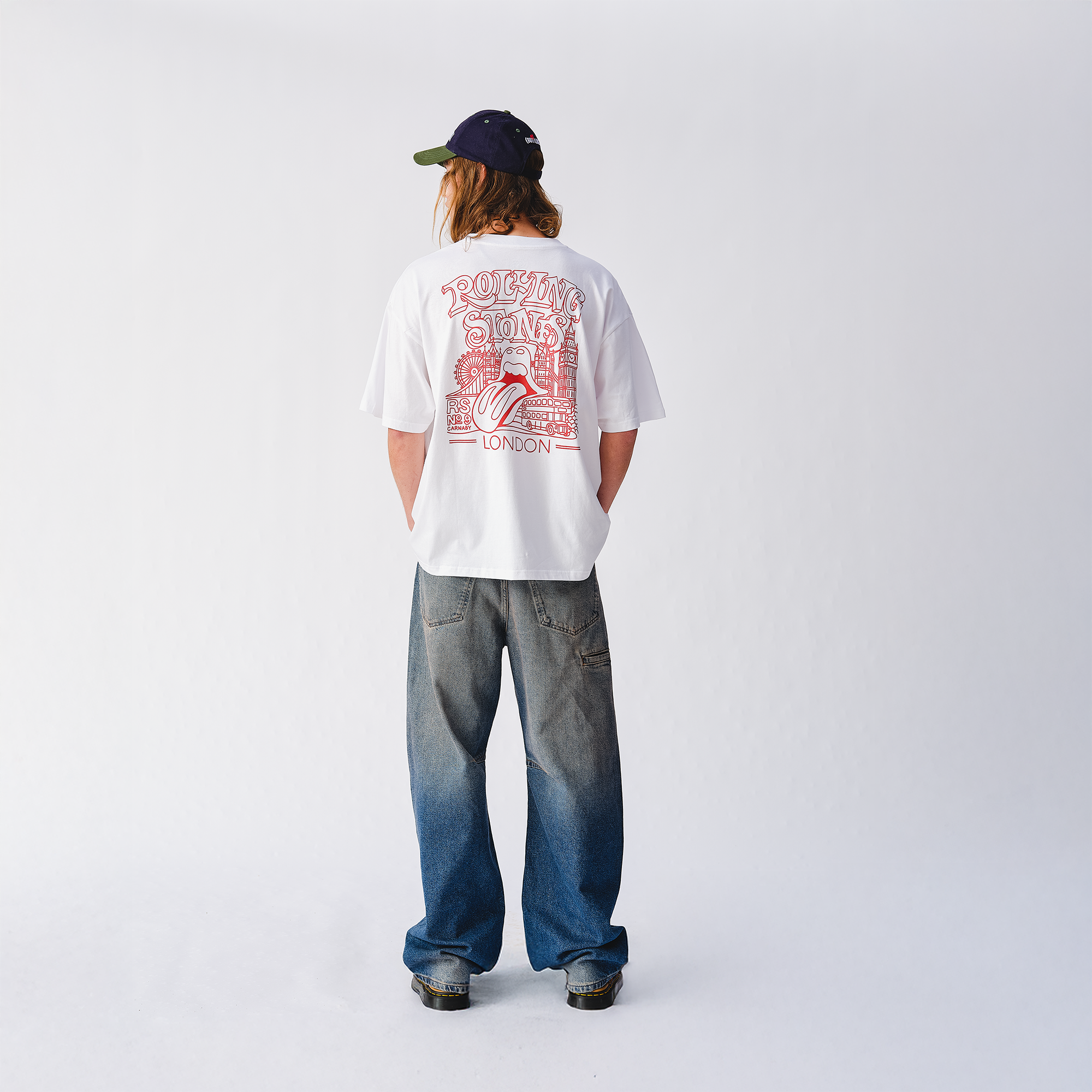RS No. 9 - RS No. 9 London Graphic Oversized White T-Shirt